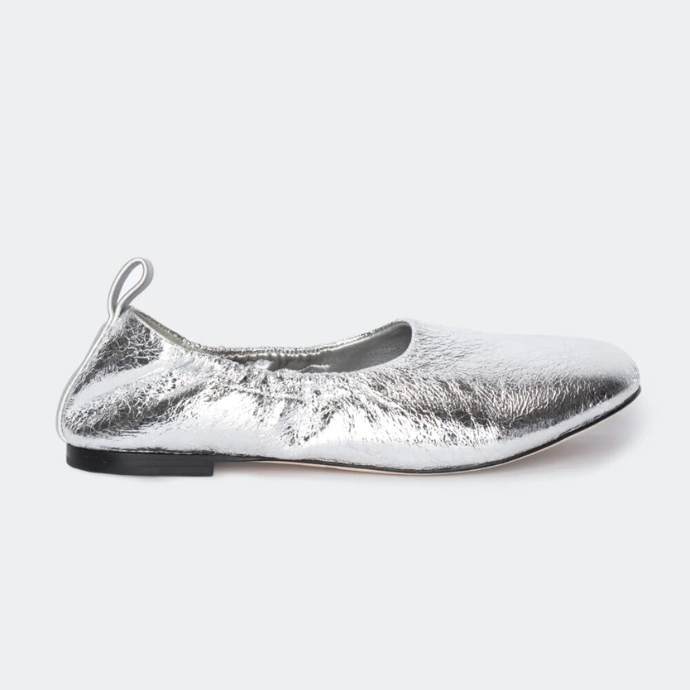 Simon Miller Crinkle Metallic Riad Flat in Silver